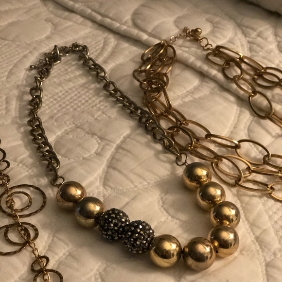 Bundle of Glamorous Necklaces - Picture 2 of 4